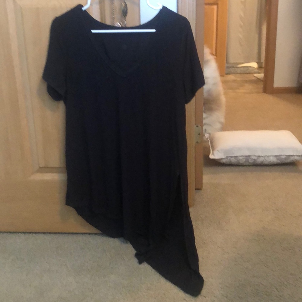 Lululemon tee